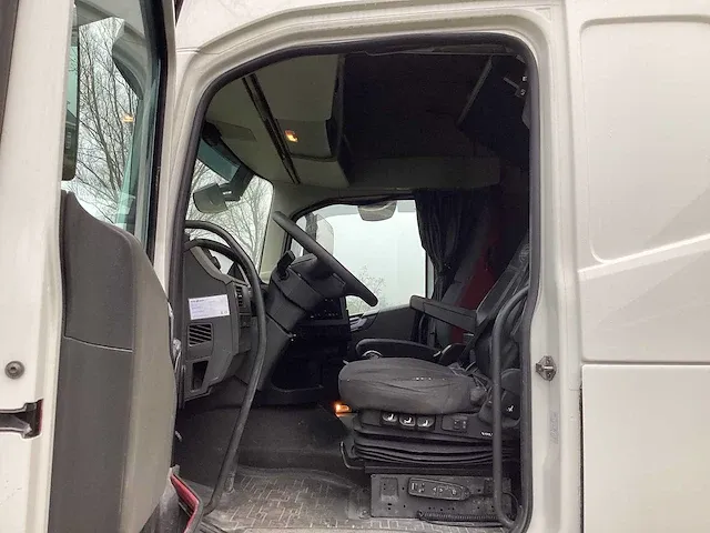2013 volvo vrachtwagen/cementvloeren trailer combinatie - afbeelding 6 van  33