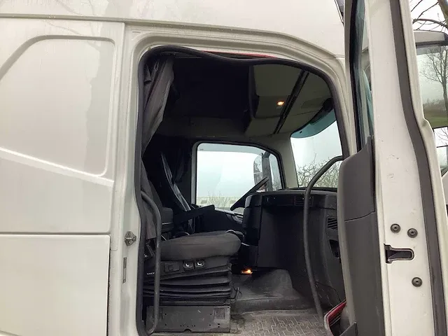 2013 volvo vrachtwagen/cementvloeren trailer combinatie - afbeelding 7 van  33