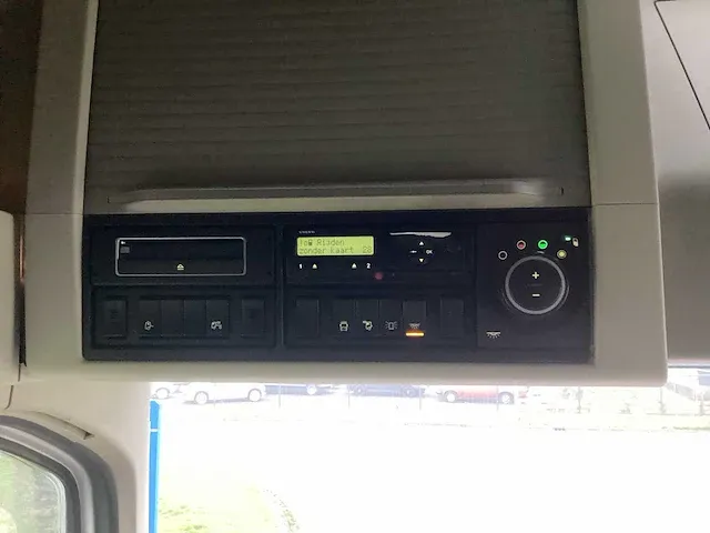 2013 volvo vrachtwagen/cementvloeren trailer combinatie - afbeelding 13 van  33