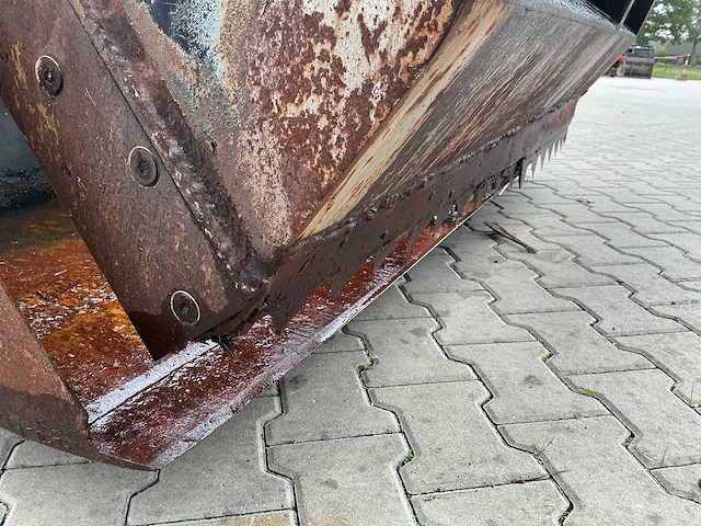 2013 vtm phb2000wm pelikaanhapperbak - afbeelding 9 van  20