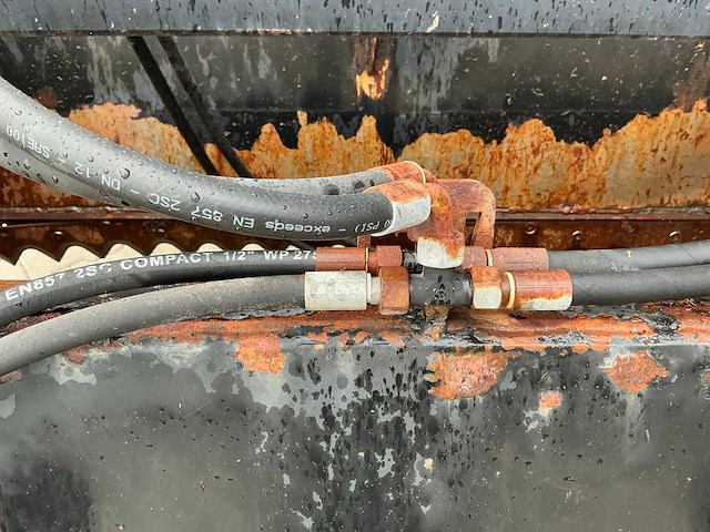 2013 vtm phb2000wm pelikaanhapperbak - afbeelding 2 van  20