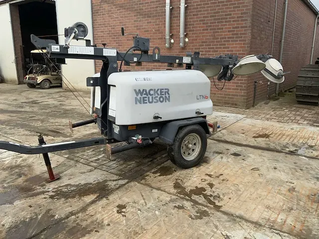 2013 wacker-neuson ltn6 lichtmastaggregaataanhangwagen - afbeelding 14 van  18