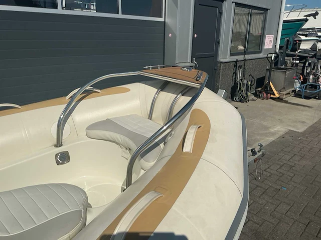 2013 zodiac 380 dl rib rubberboot - afbeelding 21 van  26