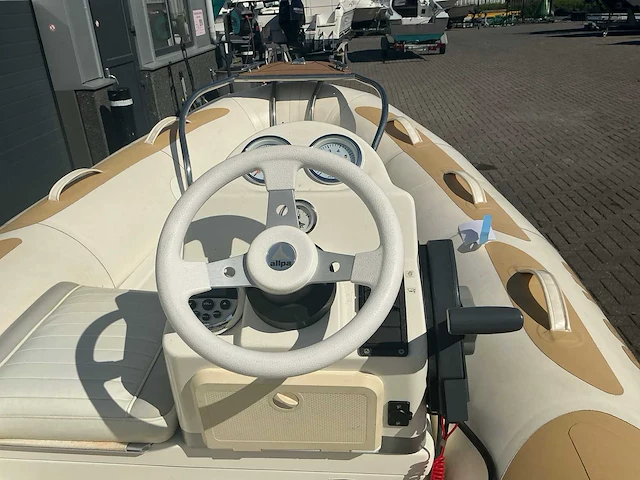 2013 zodiac 380 dl rib rubberboot - afbeelding 24 van  26