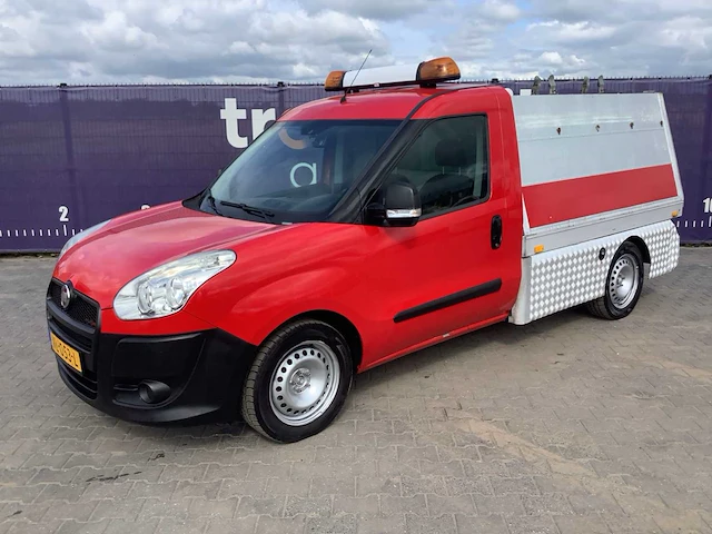 2014 - fiat - doblò - 1.6 m-jet maxi - bedrijfswagen/kipper - afbeelding 1 van  12