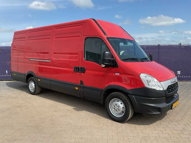2014 - iveco - daily - 35s13v 395 h3 l4 - bedrijfswagen - afbeelding 12 van  26