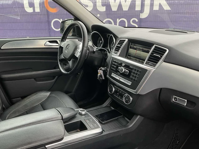 2014 - mercedes-benz - ml 350 bluetec 4matic - bedrijfswagen - afbeelding 18 van  21