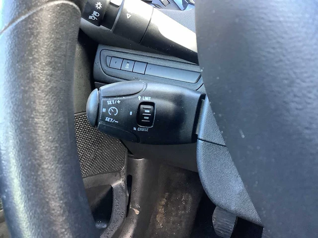 2014 - peugeot - 208 - 1.2 vti active - personenauto - afbeelding 2 van  13