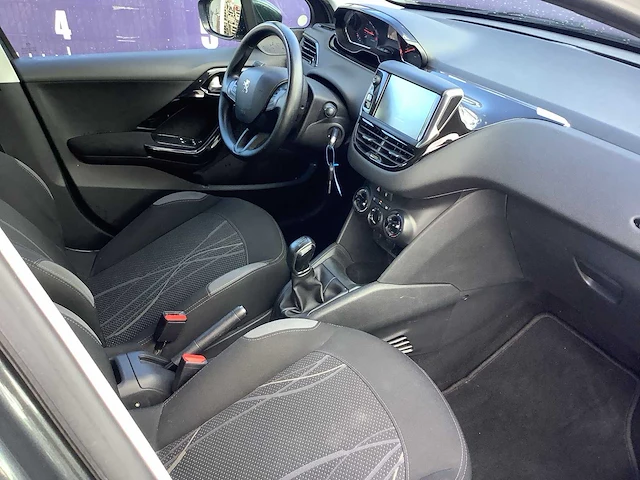 2014 - peugeot - 208 - 1.2 vti active - personenauto - afbeelding 9 van  13