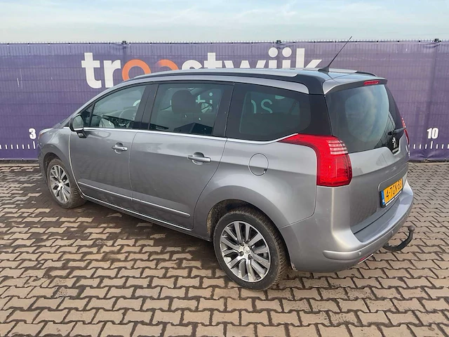 2014 - peugeot - 5008 - 1.6 thp allure 5p. - personenauto - afbeelding 12 van  17