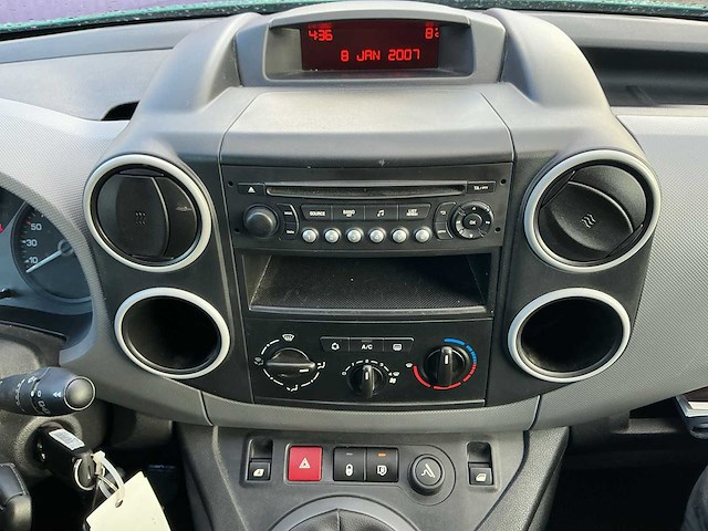 2014 - peugeot - partner - 120 1.6 hdi l1xr pr+ - bedrijfswagen - afbeelding 9 van  13