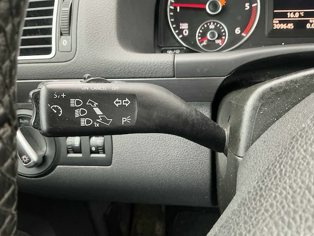 2014 - volkswagen - touran - 2.0 tdi comfl. bluem - personenauto - afbeelding 6 van  15