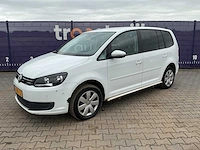 2014 - volkswagen - touran - 2.0 tdi comfl. bluem - personenauto