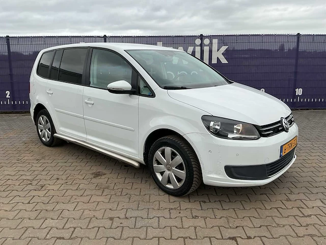 2014 - volkswagen - touran - 2.0 tdi comfl. bluem - personenauto - afbeelding 8 van  15