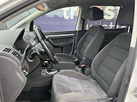 2014 - volkswagen - touran - 2.0 tdi comfl. bluem - personenauto - afbeelding 11 van  15