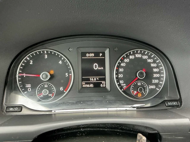 2014 - volkswagen - touran - 2.0 tdi comfl. bluem - personenauto - afbeelding 15 van  15
