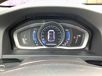 2014 - volvo - v60 - 2.4 d6 awd pl.i sum. - personenauto - afbeelding 7 van  28