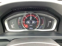 2014 - volvo - v60 - 2.4 d6 awd pl.i sum. - personenauto - afbeelding 8 van  28
