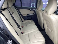 2014 - volvo - v60 - 2.4 d6 awd pl.i sum. - personenauto - afbeelding 26 van  28