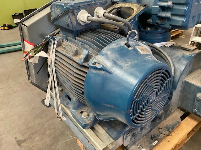 2014 aerzener gm35s industriële blower - afbeelding 4 van  10