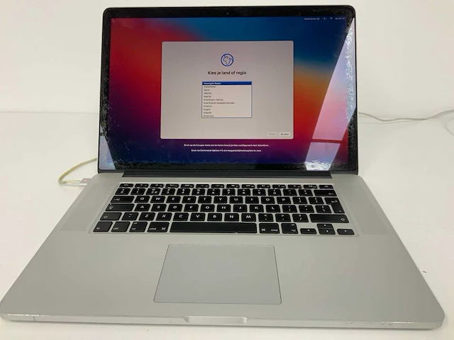 2014 apple 15-inch macbook pro mgxa2n/a laptop - afbeelding 2 van  4