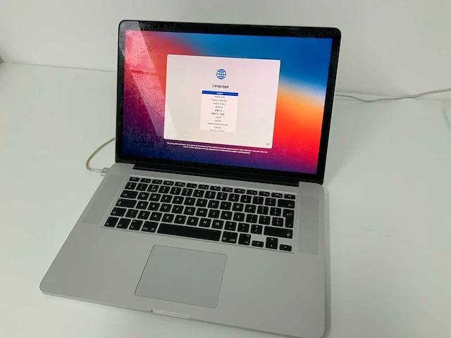 2014 apple 15-inch macbook pro mgxa2n/a laptop - afbeelding 2 van  5