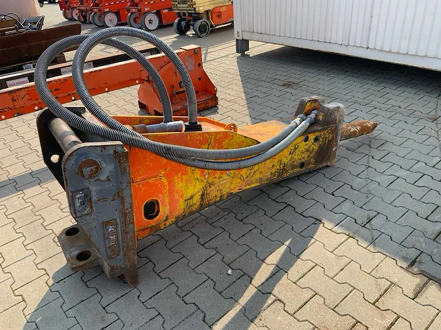 2014 atlas copco mb 1000 hydraulische sloophamer - afbeelding 1 van  7