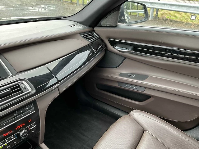 2014 bmw activehybrid 7 personenauto marge - afbeelding 24 van  58