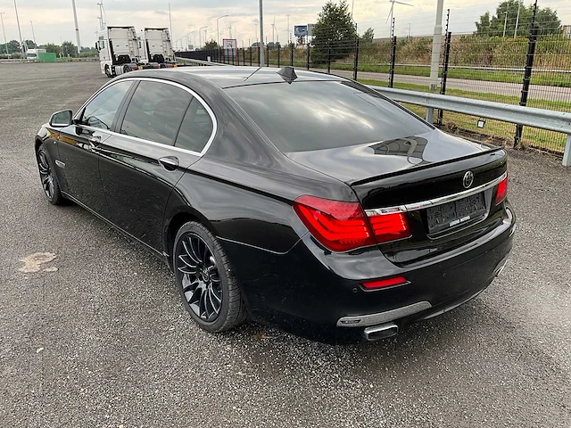 2014 bmw activehybrid 7 personenauto marge - afbeelding 23 van  58