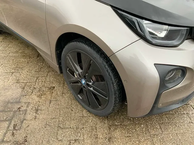 2014 bmw i i3 basis comfort 22 kwh personenauto - afbeelding 16 van  31