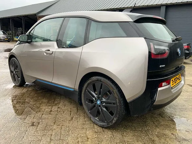 2014 bmw i i3 basis comfort 22 kwh personenauto - afbeelding 26 van  31