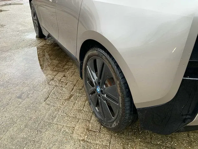 2014 bmw i i3 basis comfort 22 kwh personenauto - afbeelding 28 van  31