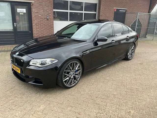 2014 bmw m5 5-serie sedan personenauto - afbeelding 1 van  41