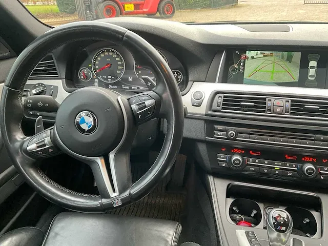 2014 bmw m5 5-serie sedan personenauto - afbeelding 18 van  41