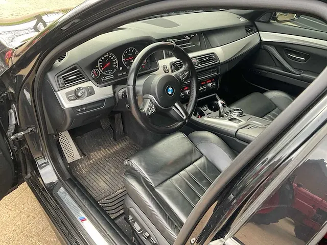 2014 bmw m5 5-serie sedan personenauto - afbeelding 20 van  41