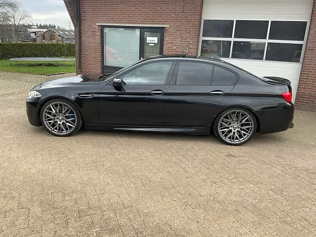 2014 bmw m5 5-serie sedan personenauto - afbeelding 23 van  41