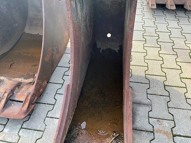 2014 boels htl15gp-400 dieplepelbak - afbeelding 8 van  9