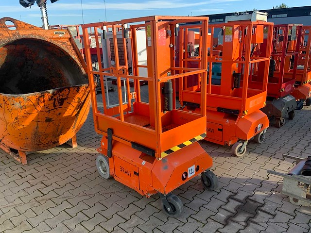 2014 braviisol leonardo lui mini hd hoogwerker / personenlift - afbeelding 1 van  8