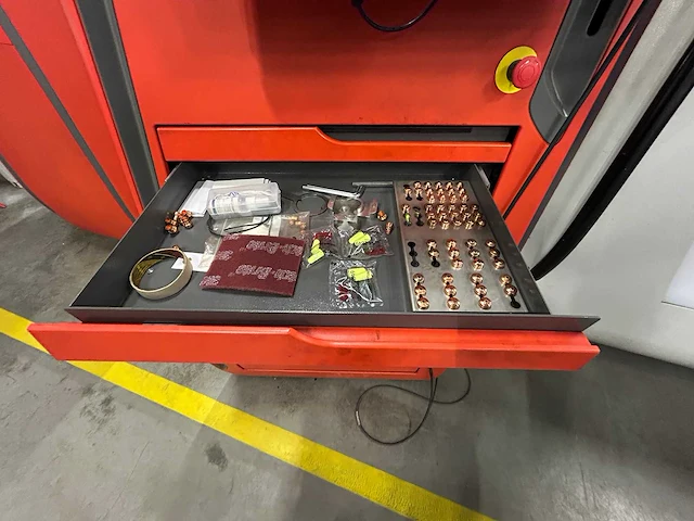 2014 bystronic autonom 3015 6 kw. lasersnijmachine - afbeelding 25 van  37