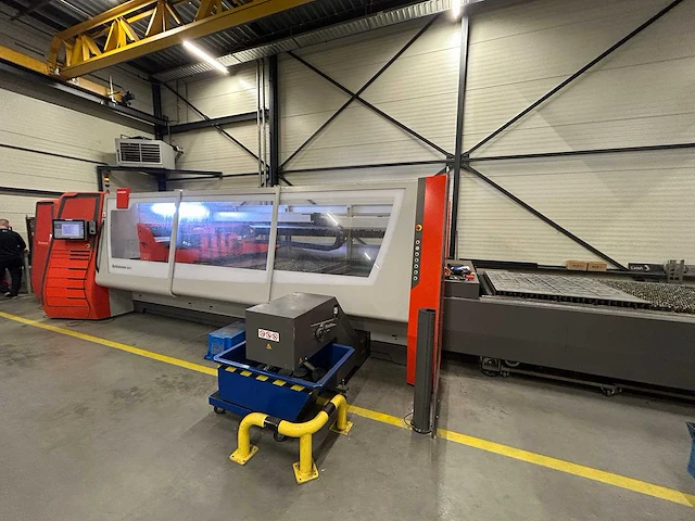 2014 bystronic autonom 3015 6 kw. lasersnijmachine - afbeelding 23 van  37