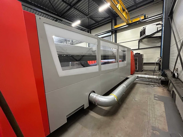 2014 bystronic autonom 3015 6 kw. lasersnijmachine - afbeelding 34 van  37