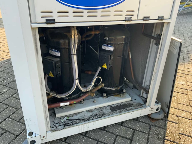 2014 carrier 30rbs-080a0135-pe chiller - afbeelding 8 van  9