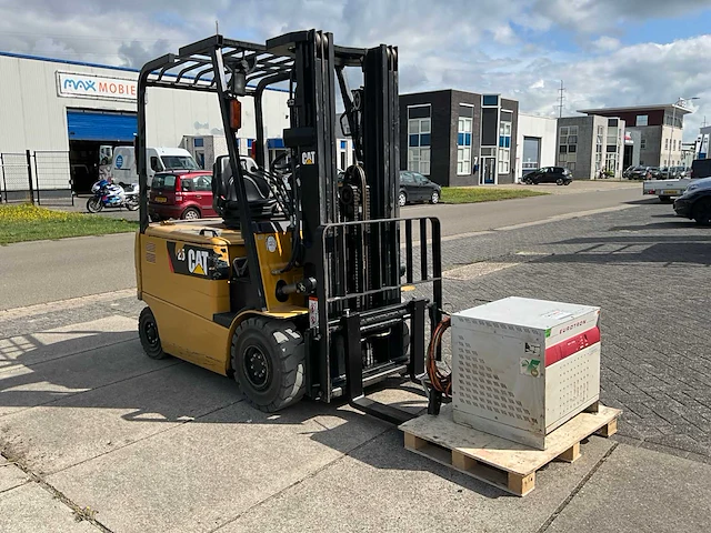 2014 cat ep25k-pac vorkheftruck - afbeelding 23 van  28