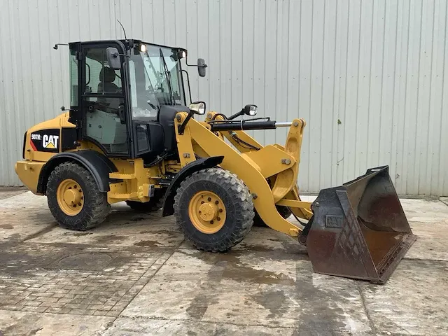 2014 caterpillar 907h shovel - afbeelding 23 van  29