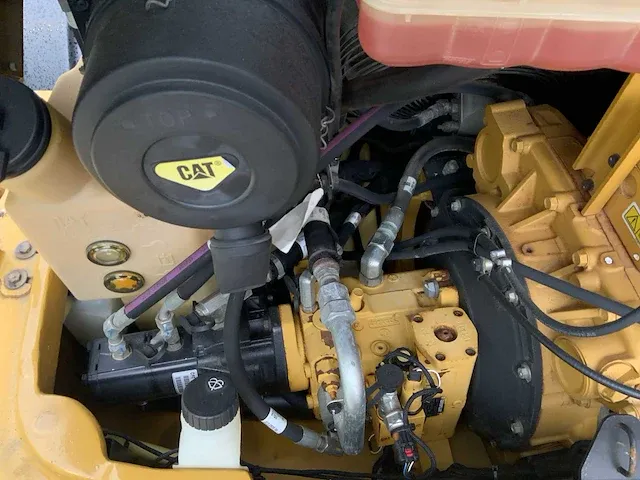 2014 caterpillar 907h2 shovel - afbeelding 2 van  33