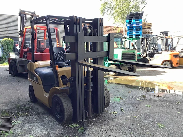 2014 cathapilar dp25nt vorkheftruck - afbeelding 3 van  8