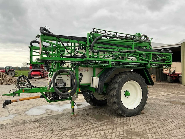 2014 chd f4139a veldspuit - afbeelding 12 van  56