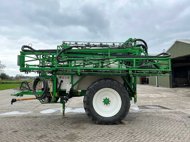 2014 chd f4139a veldspuit - afbeelding 23 van  56