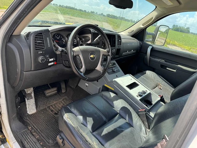 2014 chevrolet silverado 2500 hd duramax bedrijfswagen - afbeelding 8 van  28