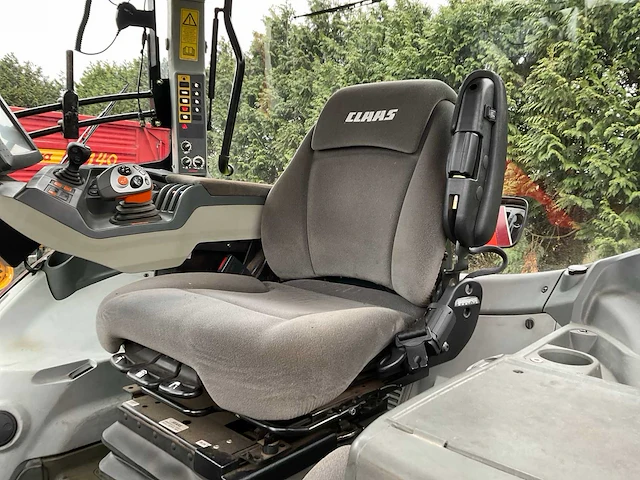 2014 claas 810 axion cmatic vierwielaangedreven landbouwtractor - afbeelding 17 van  38
